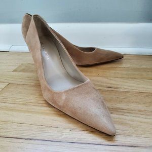 $169 Women's Sz 7 M Good American Icon Suede Pointy Toe Pumps Nude